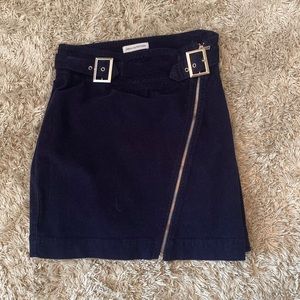 Urban outfitters corduroy navy blue high waisted skirt with built in buckle!💙